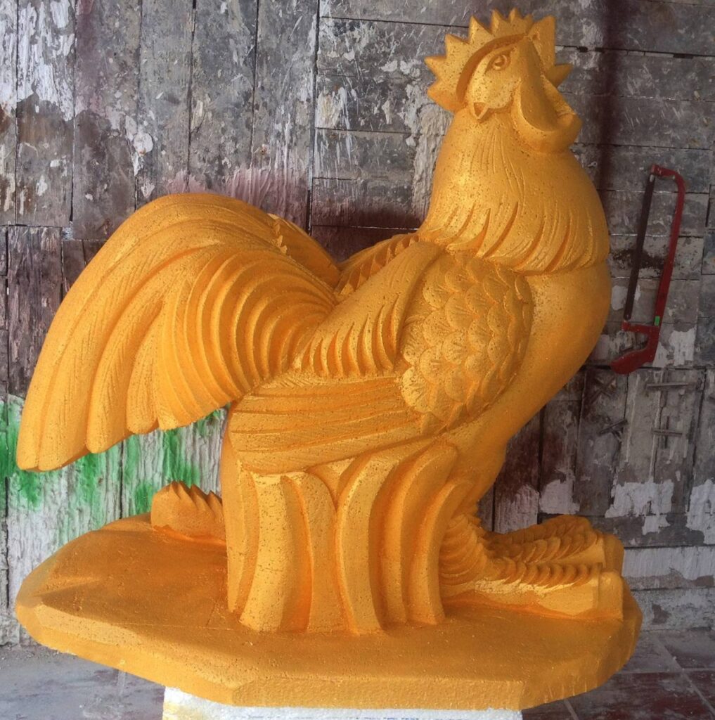 mô hình đồng xu khổng lồ Tết 2026 – chụp ảnh nhóm