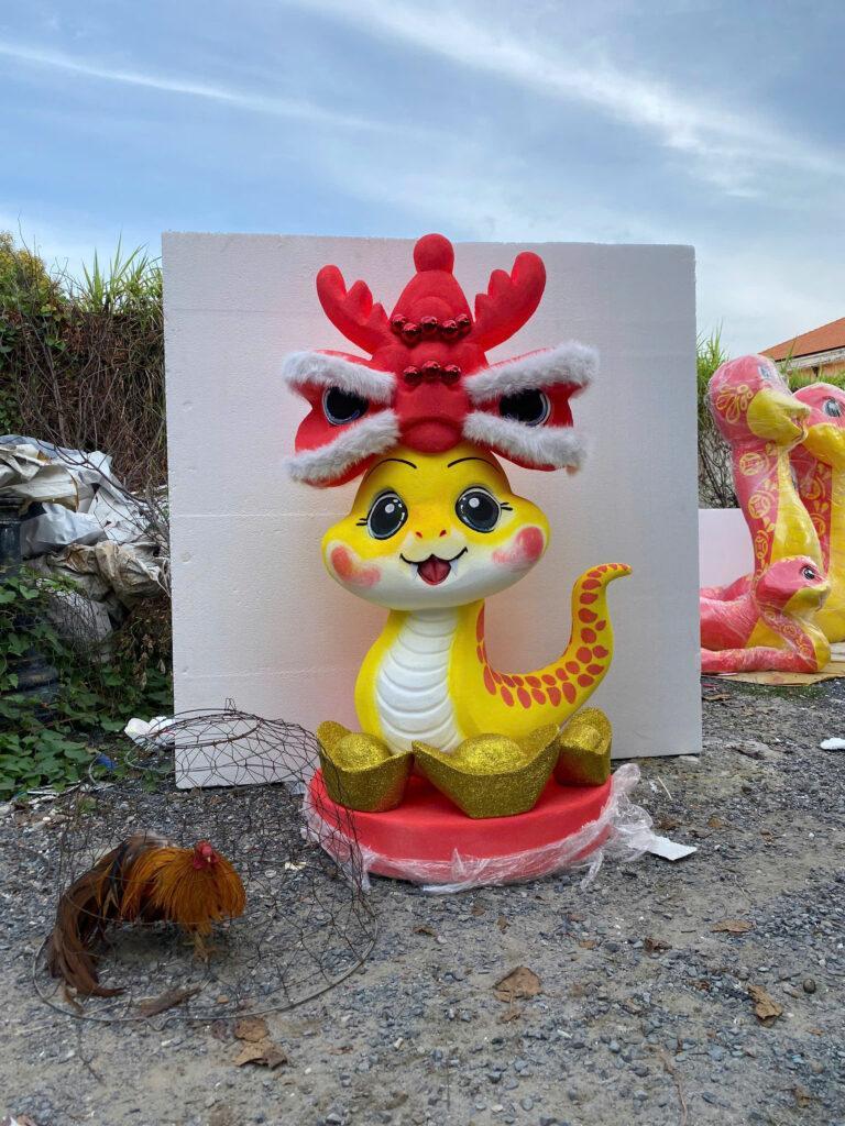 thi công đường dây đèn Tết 2026 mặt tiền tòa nhà