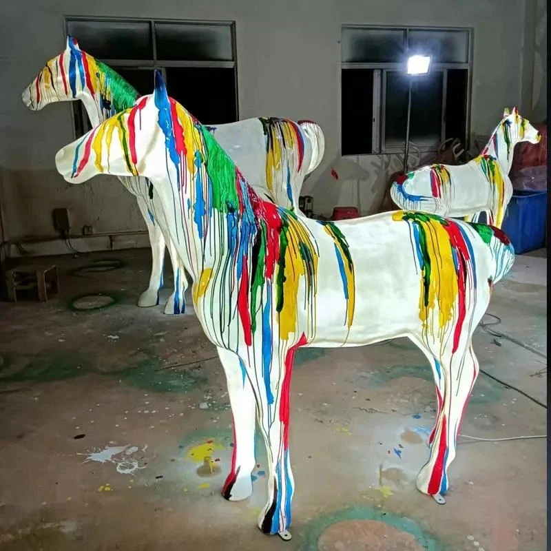 Nhận gia công tượng con ngựa composite siêu nhẹ