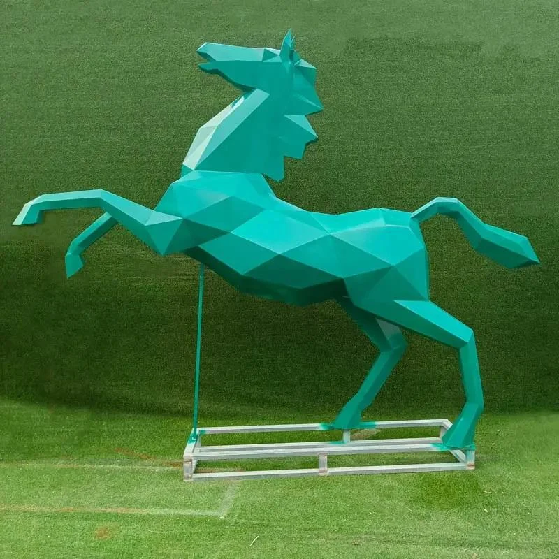 Đặt làm tượng con ngựa mút xốp cỡ lớn