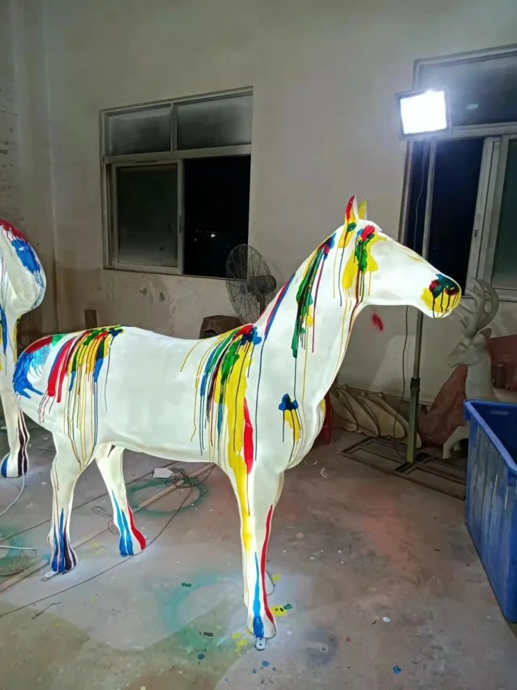 Cơ sở sản xuất mô hình con giáp composite giá rẻ