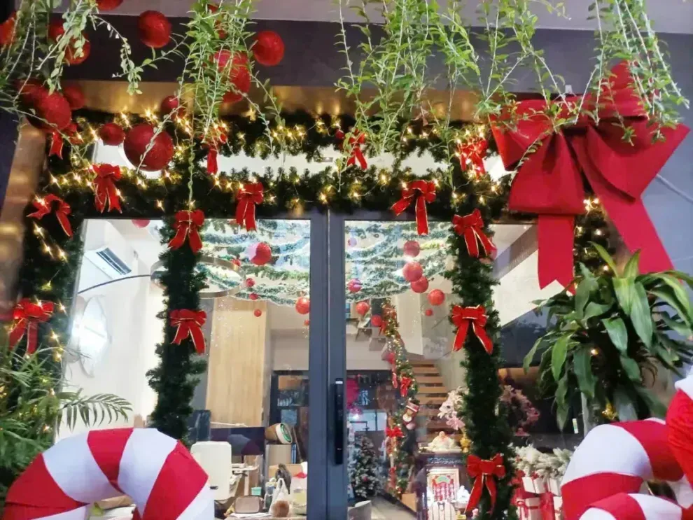 chụp hình noel cho bé setup tại nhà