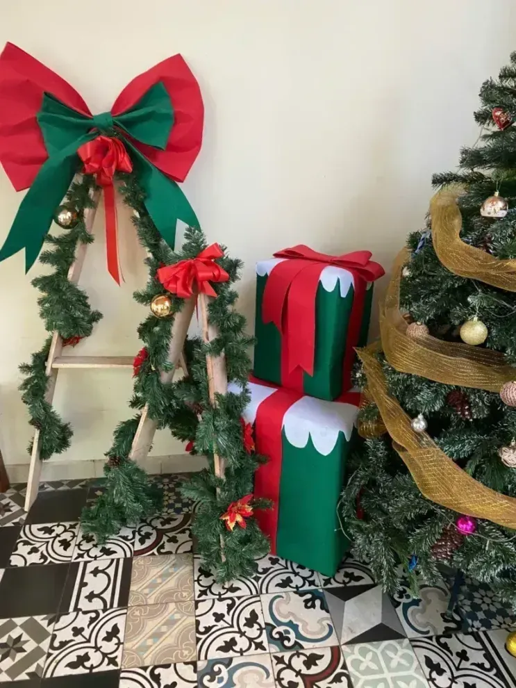 ngôi nhà bánh gừng tiểu cảnh giáng sinh