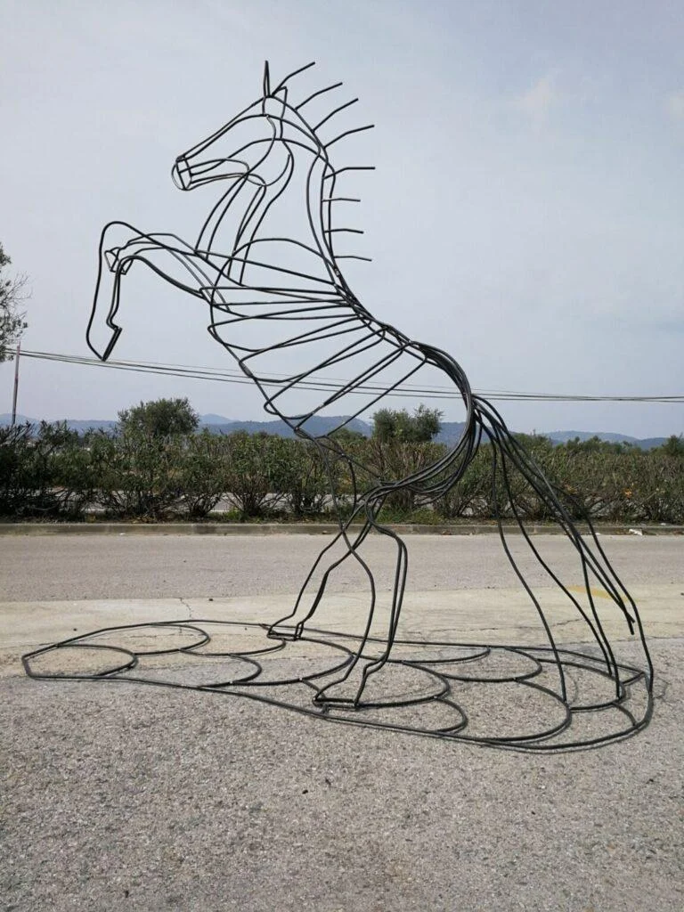 Cơ sở mô hình tượng con giáp composite miền Nam