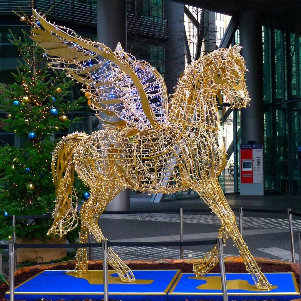 Thi công tượng con giáp 12 con giáp cho đường hoa Tết