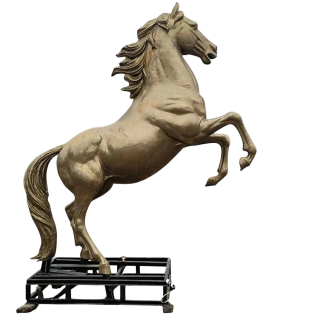 Làm tượng ngựa composite ngoài trời chịu mưa nắng